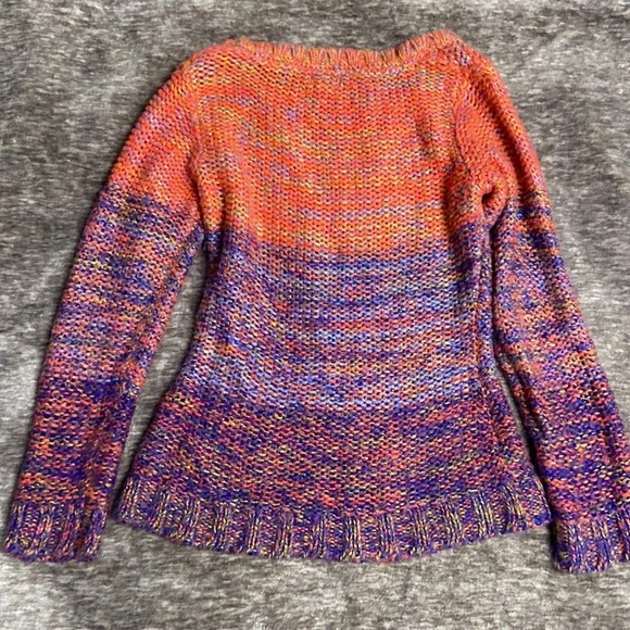 Wet Seal Woman’s Knit Sweater Size Medium (could work for a small) - Picture 5 of 13